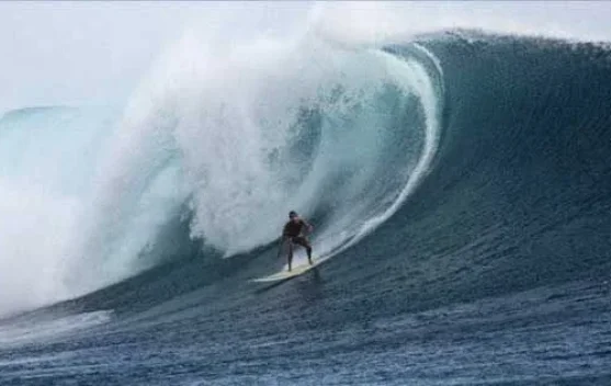 Pantai Bo’a, Destinasi Favorit Pecinta Selancar Dunia