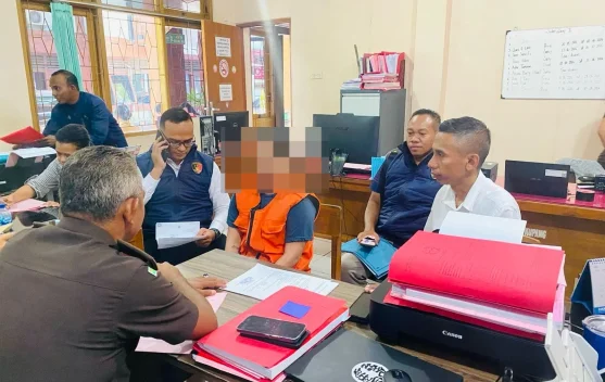 Polda NTT Serahkan Tersangka Kasus Eksploitasi Seksual Anak ke Kejaksaan