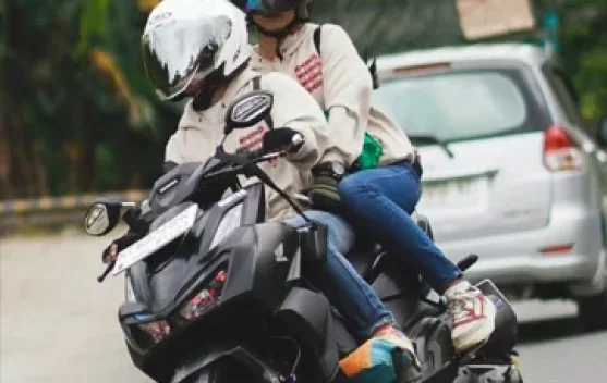 Jangan Panik! Begini Cara Mencegah Rem Blong pada Motor Matik di Jalan Menurun