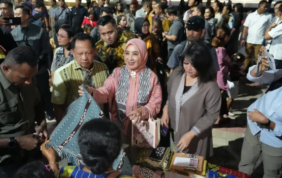 Festival Fulan Fehan IV di Belu Warisan Budaya Leluhur Penuh Makna