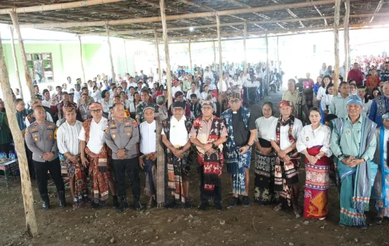 Gubernur Melki: Gereja dan Pemerintah Tak Bisa Jalan Sendiri Bangun NTT