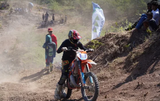 Jelajah Alam NTT Sambil Berbagi Danrem 161/WS Buka Wirasakti Trail Adventure