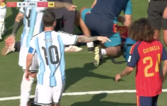 Sikap Messi Jadi Sorotan, Ronaldo Malah Tuai Pujian