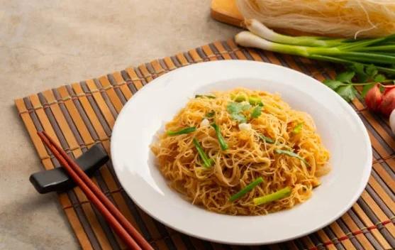 Bihun Bisa Jadi Menu Andalan Keluarga, Ini 8 Olahan Sederhana yang Bikin Nagih