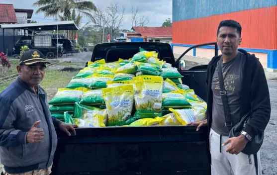 Topang Dapur Pengungsi, Bulog NTT Salurkan Logistik bagi Korban Gempa Flores