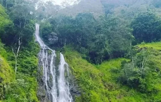 Cunca Radi Ntangis Hadirkan Pesona Alam dan Legenda Lokal