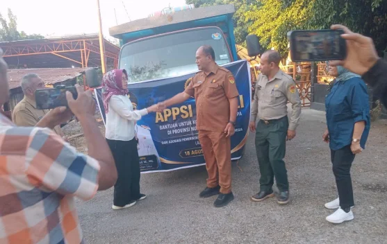 Pemprov NTT Salurkan Logistik bagi Warga Terdampak Gempa
