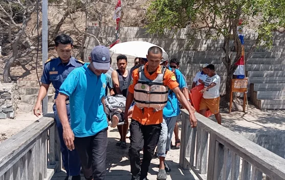 Nyawa WNA Asal Cina Berkahir Tragis di Pendakian Pulau Padar Manggarai Barat