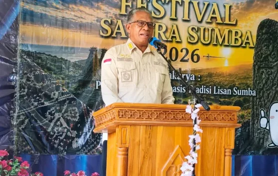 Sastra Penjaga Identitas : Wabup Thimo Ragga Buka Festival Sastra Sumba 2026