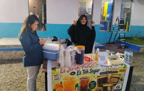UMKM Es Jeruk Cinta Mertua Ramaikan Bintang Radio