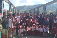 TNI AD Bangun 4 Jembatan di Wilayah Amfoang