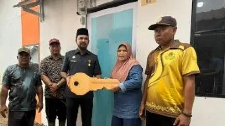 Bupati Aceh Timur Resmikan 32 Unit Huntara Penaron Baru