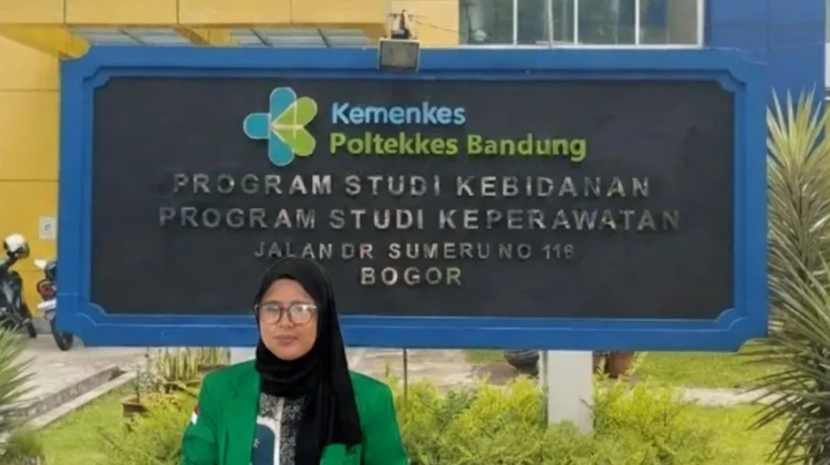 Desy Fatmasari Raih Juara 1 Musikalisasi Puisi Tingkat Nasional