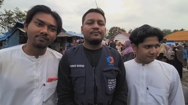 Relawan Aliansi Gerak Bersama Menembus Pedalaman Aceh Utara