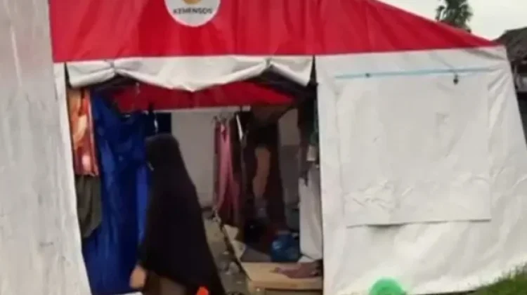 Ramadhan di Pengungsian, Warga Bireuen Menanti Hunian