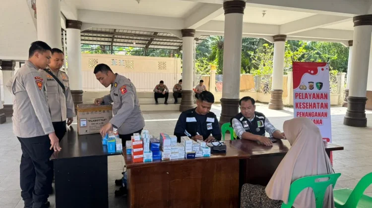 Mahasiswa STIK-PTIK Angkatan 83/WSP Gelar Baktikes dan Trauma Healing di Desa Bie