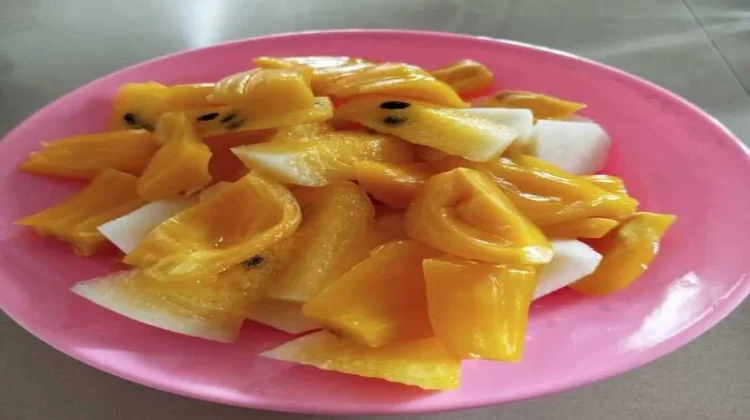 Manfaat Konsumsi Buah di Waktu Sahur