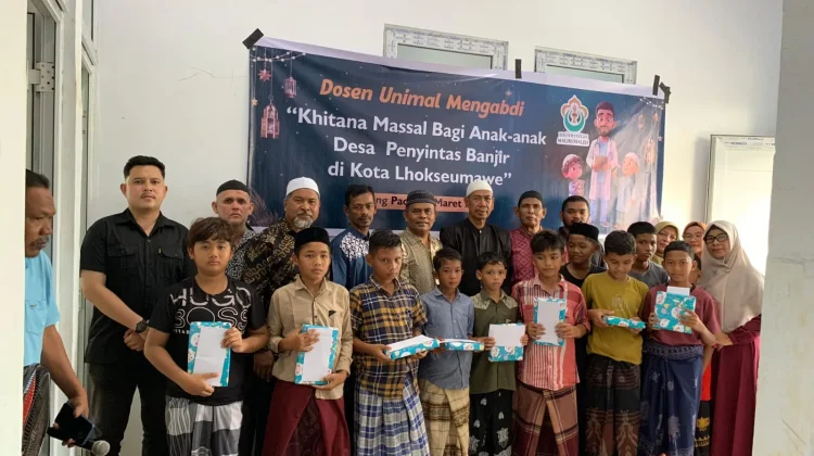 Dosen Fakultas Teknik Unimal Gelar Khitan Massal di Ujong Pacu