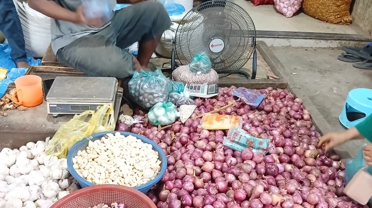 Harga Bawang Merah di Lhokseumawe Stabil Selama Ramadhan