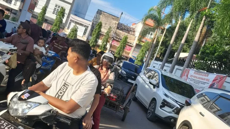Isu Kelangkaan BBM Picu Panic Buying Warga Kota Lhokseumawe