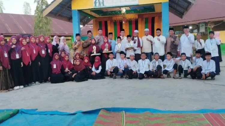 Kakanwil Kemenag Aceh Tutup PesanTeraman di MIN 4 Aceh Timur
