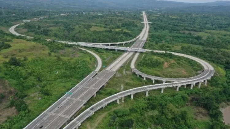 Hutama Karya Buka Fungsional Tol Sigli–Banda Aceh Seksi 1
