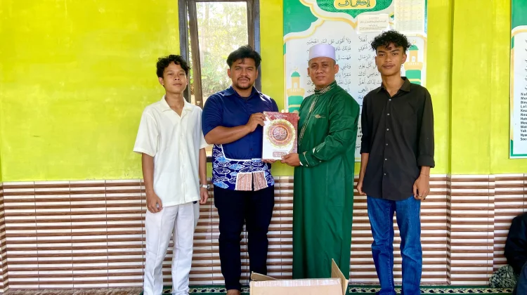 SEMMI Langsa Berbagi di Ramadan, Salurkan Al-Qur’an dan Santunan Yatim