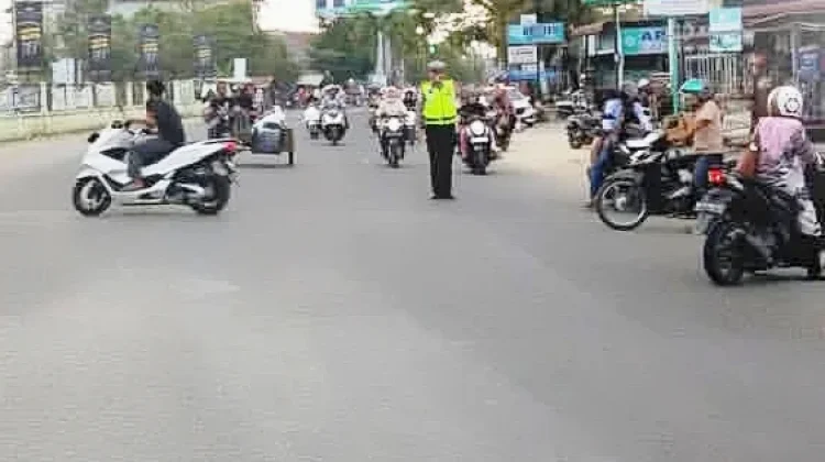 Cegah Macet, Polisi Kerahkan Personil di Titik Rawan Macet