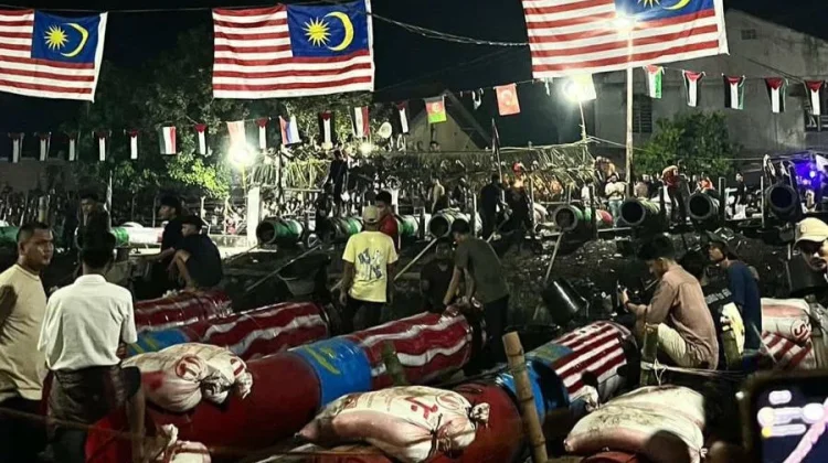 Tet Karbet, Warisan Tradisi Dentuman Karbit di Pidie