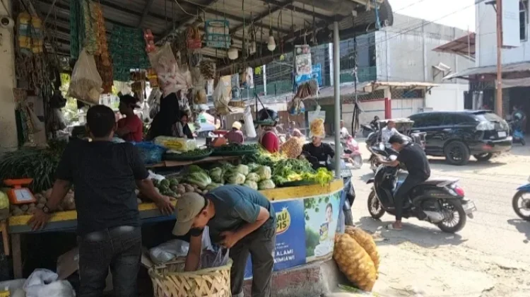 H+4 Lebaran, Aktivitas Pasar Impres Lhokseumawe Mulai Ramai, Sejumlah Lapak Masih Tu