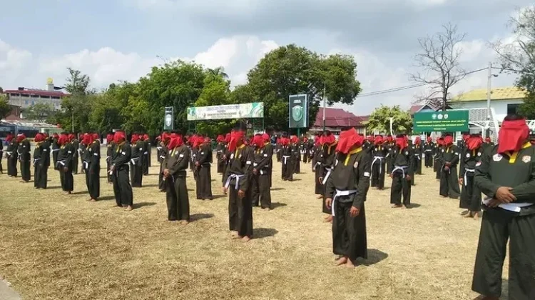 Semangat Ujian Kenaikan Tingkat Pencak Silat Militer Korem 011/Lilawangsa