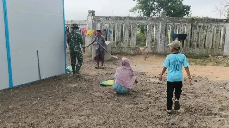 Koptu Muzakir, Pererat Silaturahmi Bersama Warga Huntap Kuala Cangkoy