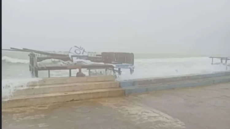 BMKG Imbau Waspada Banjir Rob