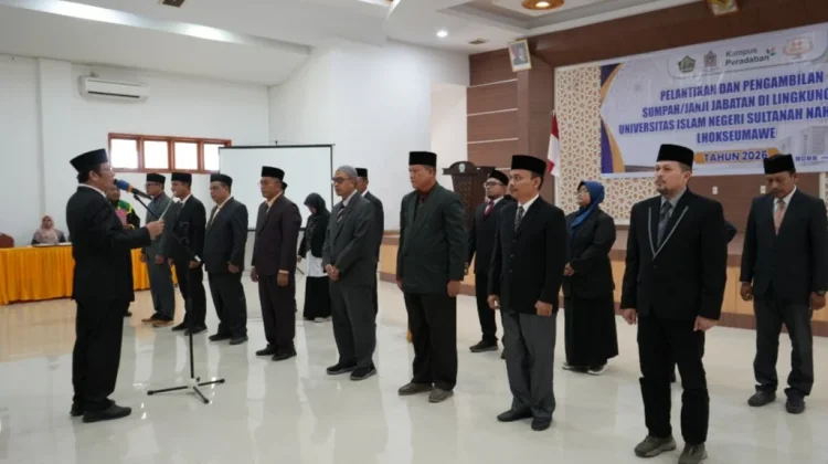 Rektor UIN Sultanah Nahrasiyah Lhokseumawe Lantik 16 Pejabat Baru