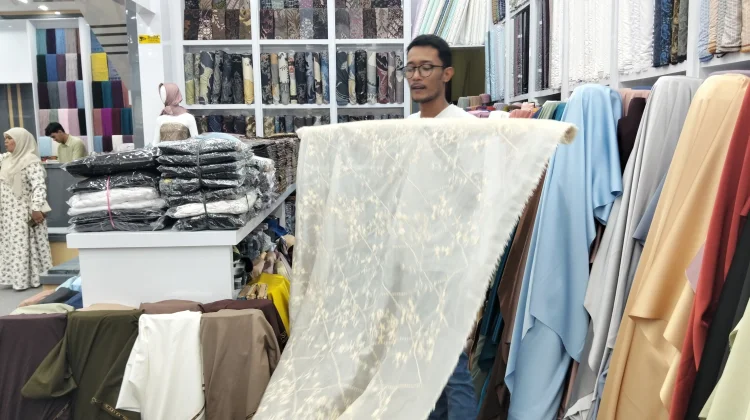 Butter Yellow Jadi Tren Baru, Warna Lembut Ini Kian Diminati Pecinta Fashion