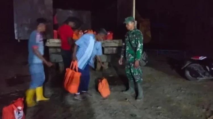 BNPB Salurkan Bantuan untuk Korban Banjir Bandang di Langkahan