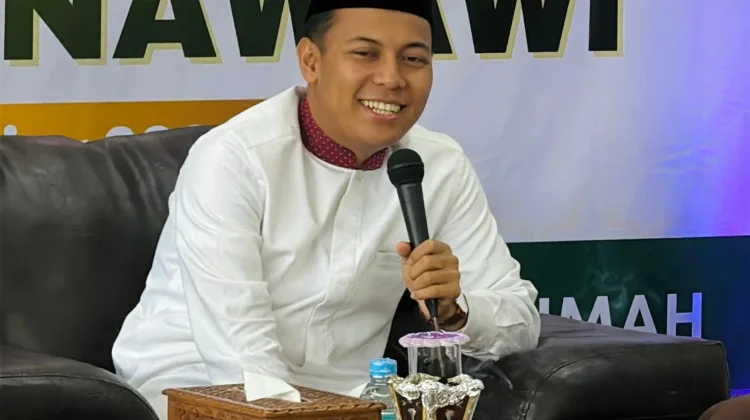 Tausiah Motivasi Habibi An Nawawi di Annahla Berlangsung Khidmat