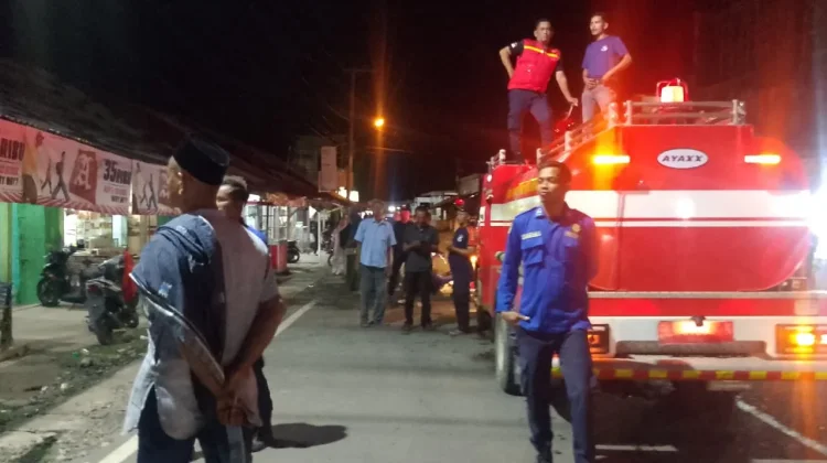 Korsleting Listrik Picu Kebakaran Mongedong, Damkar Sigap