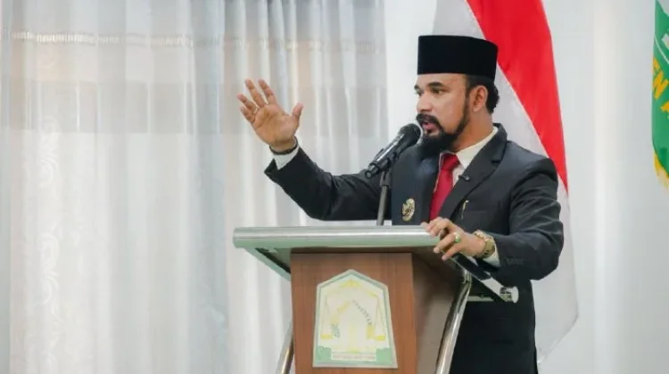 Al-Farlaky Minta Camat dan Geuchik Uji Publik Ulang Data Penerima Bantuan  Rumah - RRI.co.id