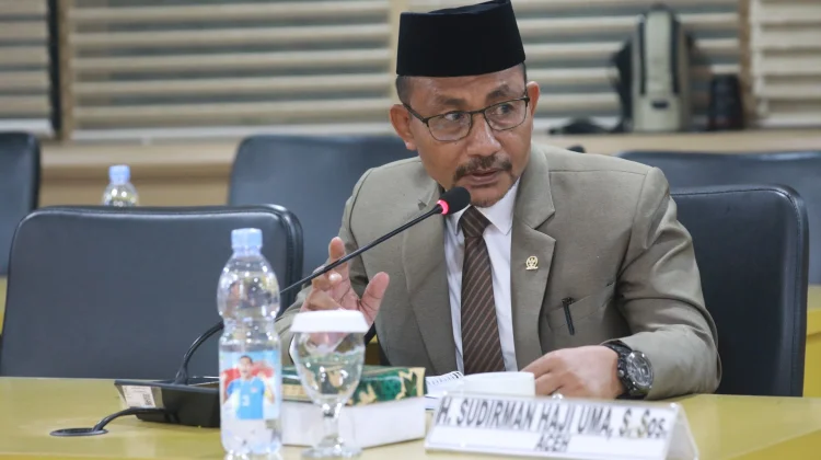 Senator Aceh  Soroti Kebijakan Pemerintah Aceh terkait Program JKA