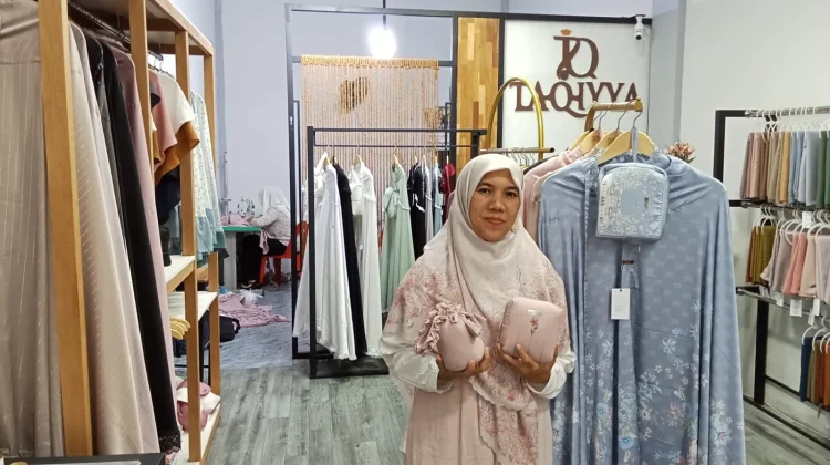 Taqiyya Qallery Hadirkan Mukena Brand Lokal Berbasis Syar’i