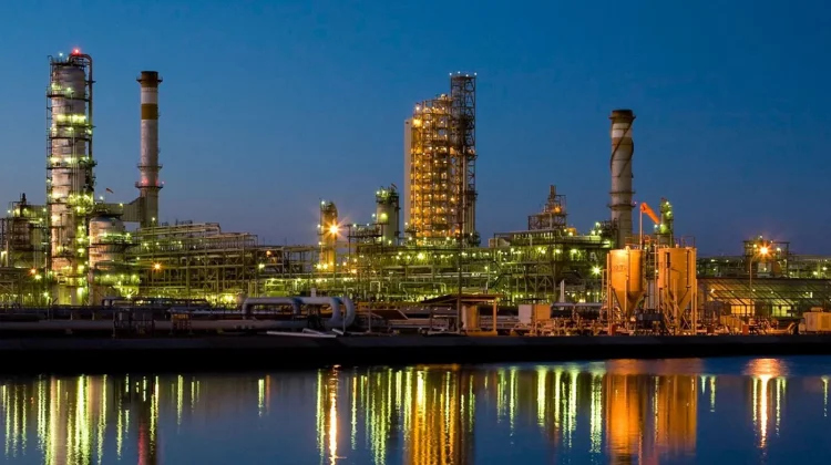 Saudi Aramco Menegaskan Posisinya Sebagai Perusahaan Minyak Terkuat