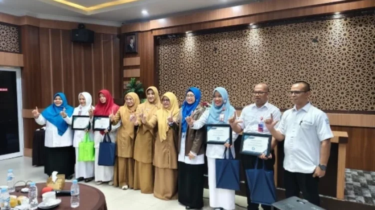 Puskesmas Mon Geudong Raih Penghargaan Layanan Antrian Online Mobile JKN Terbaik