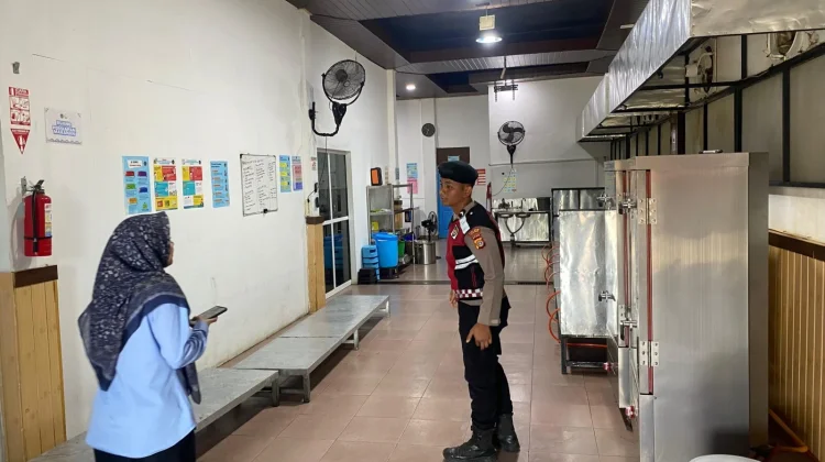 Polisi Kawal Program Makan Bergizi Gratis, Distribusi Aman dan Tepat Sasaran