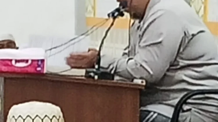 Tausiah Ba’da Subuh di Masjid Jami Lancang Garam: Ustadz Nazli Hasan Ingatkan Bahaya