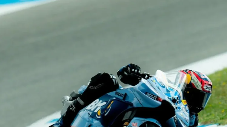 Alex Marquez Juara GP Spanyol 2026, Marc Marquez Cium Aspal