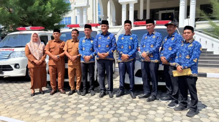 Aceh Utara Menerima 3 Unit Ambulans untuk Puskesmas Terdampak Banjir
