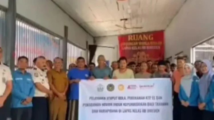 Warga Binaan Lapas Bireuen Jalani Perekaman NIK dan Biometrik