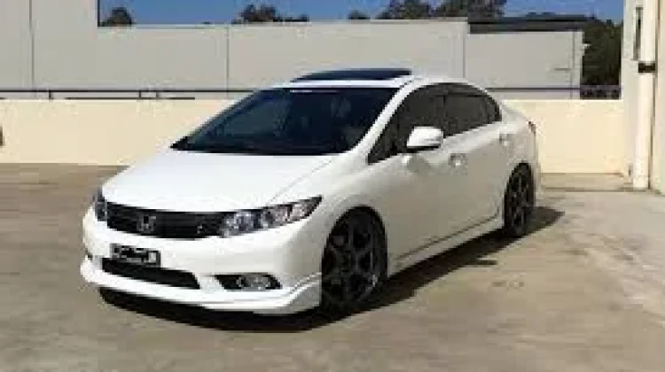 Memahami Perbedaan Honda Civic Gen 9, Panduan Membeli Sedan Bekas di Kisaran Rp170 J