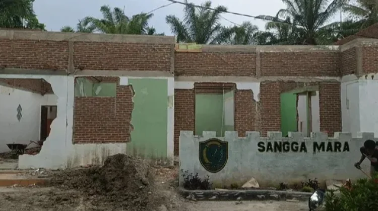 Kantor Koramil 02/Kuta Makmur di Renovasi